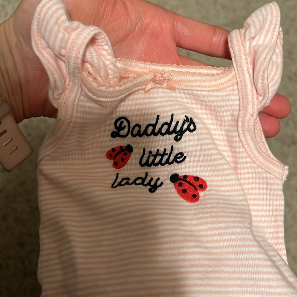 NEW Condition “Daddy’s Little Lady” ladybug newborn baby girl super soft onesie - Picture 2 of 4